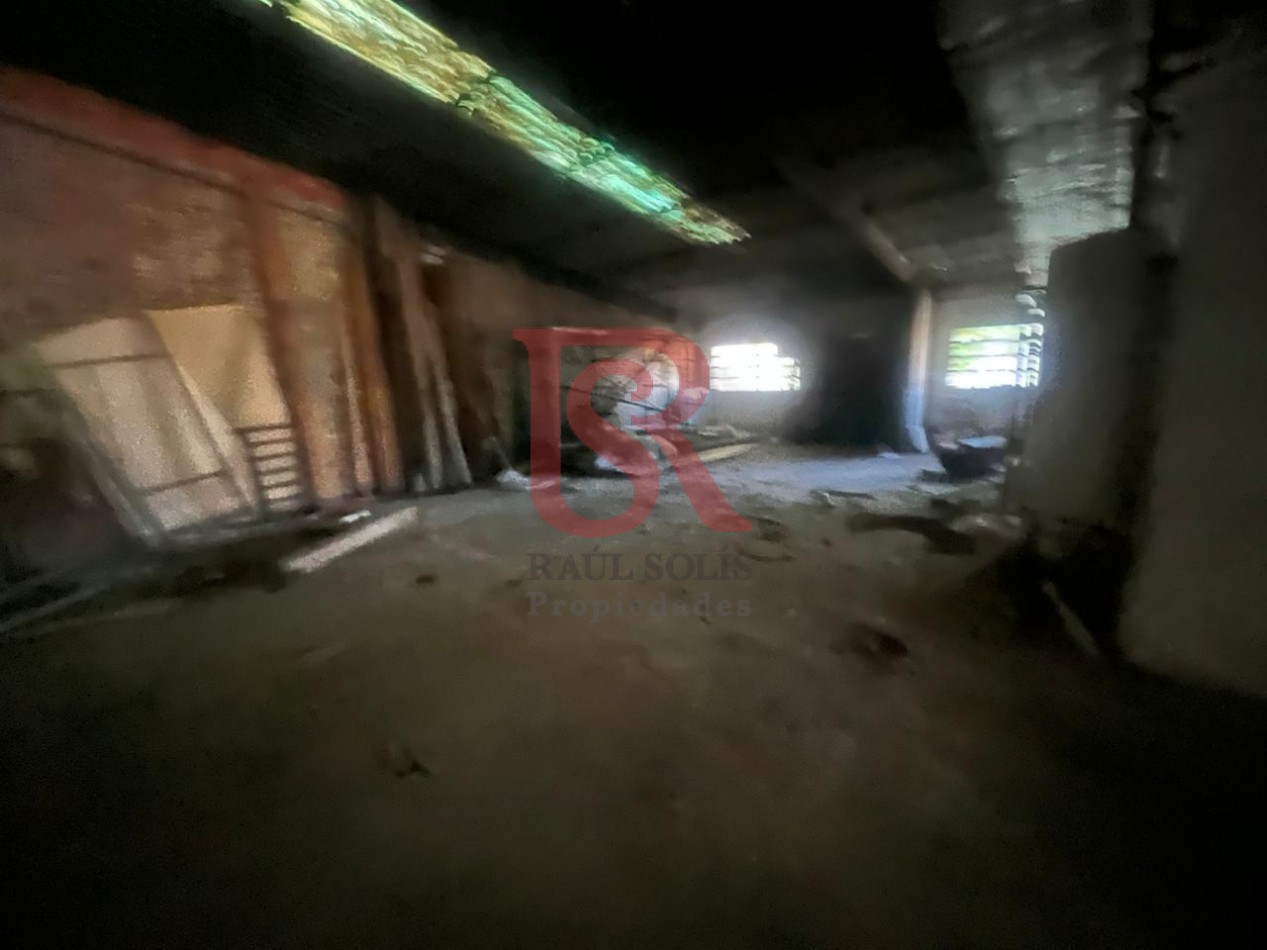 GZ- Galpon de 400 m desarrollado sobre lote de 1300m