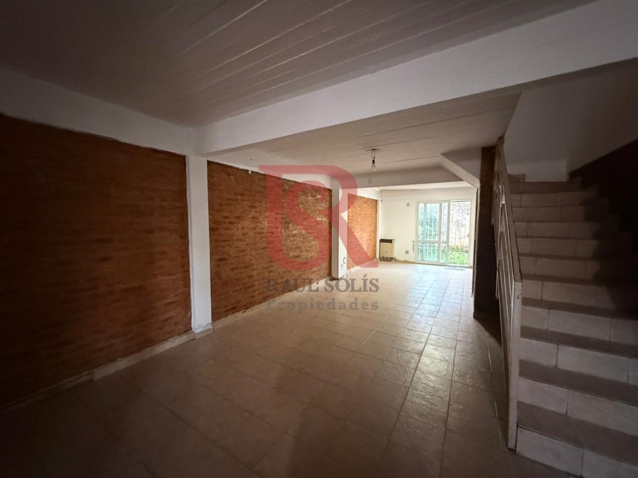 FV Triplex residencial en bernal 