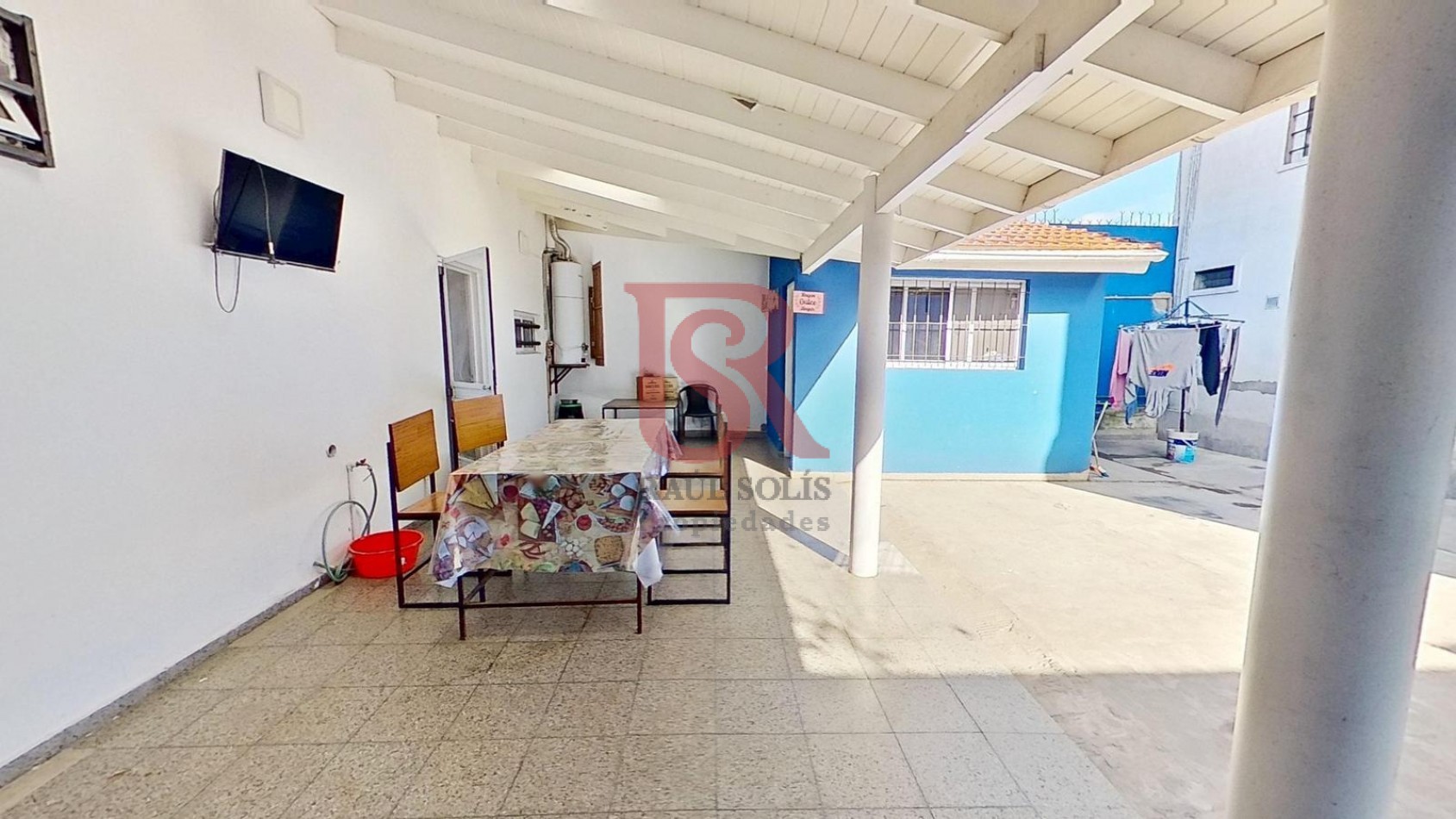 AM. Casa tres ambientes en Venta Quilmes Oeste 