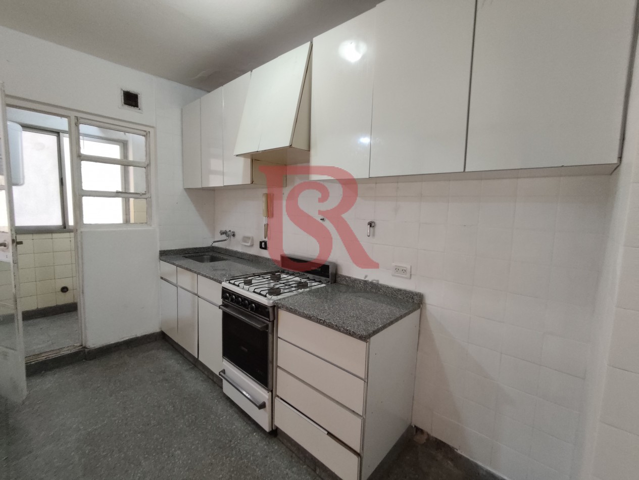 DN - Departamento 2 ambientes en alquiler en Quilmes Centro!!