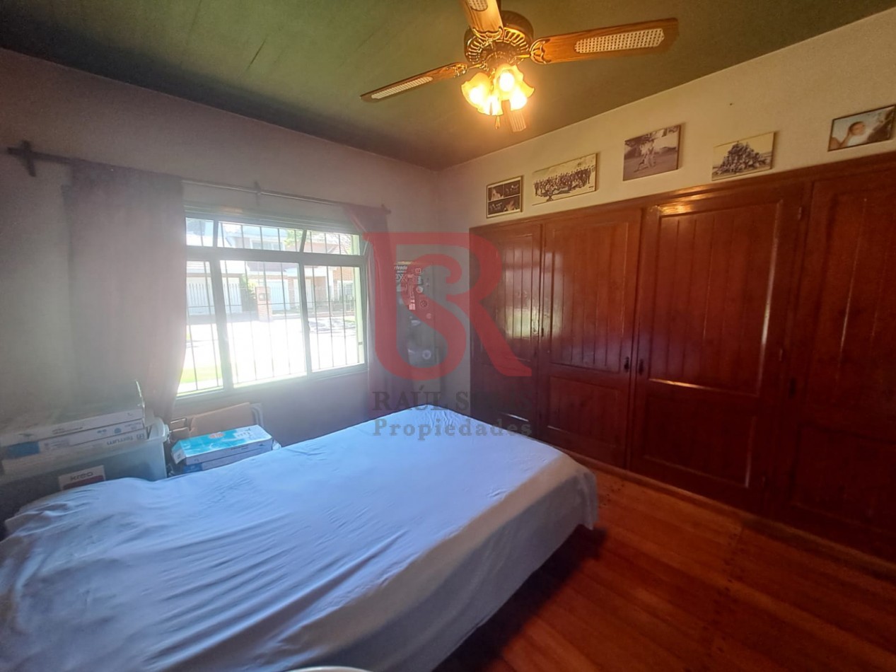 GZ- Imponente Casa en Esquina 