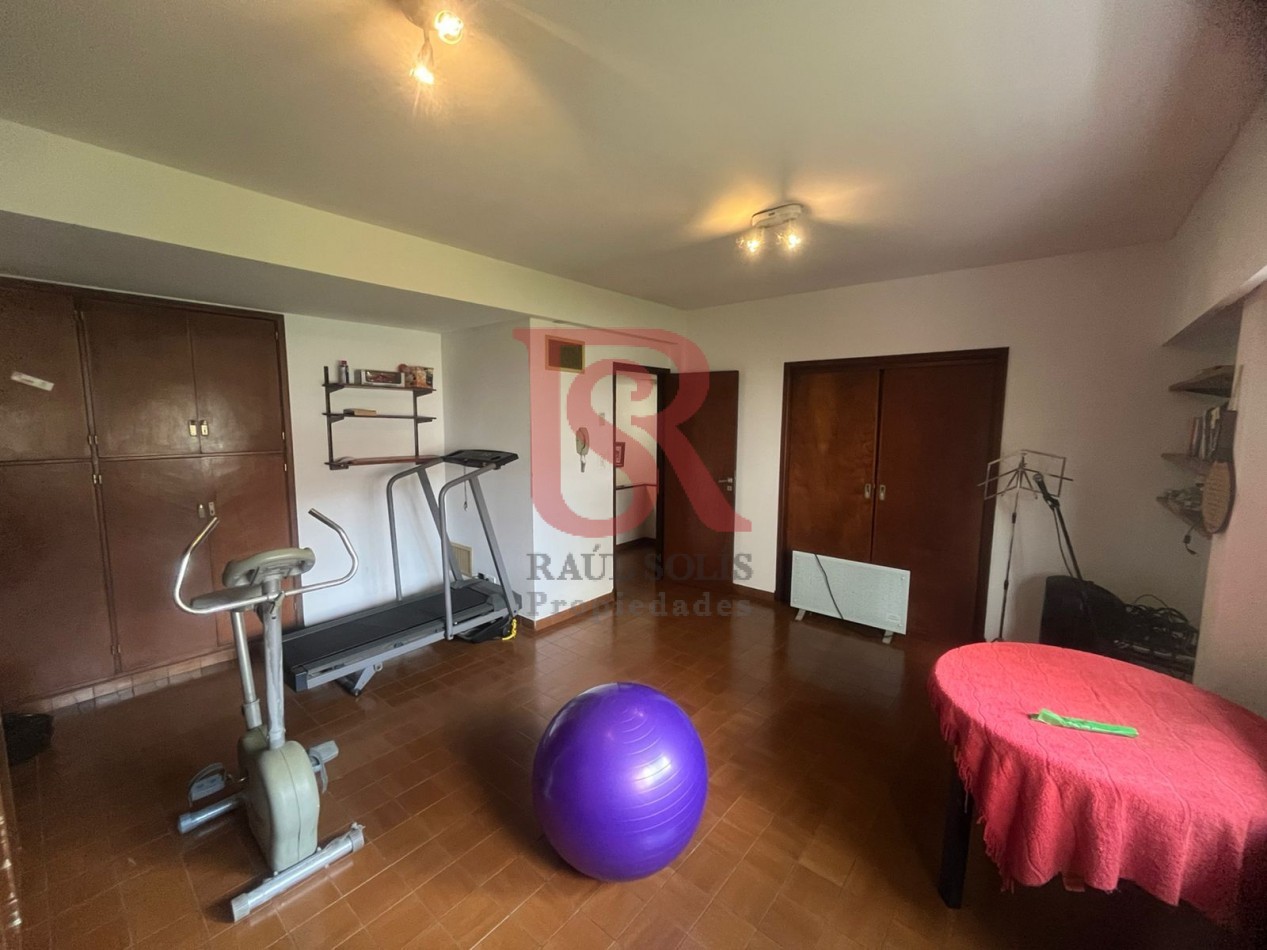 GZ -  Alquiler Casa de Categoria Excelente Ubicacion