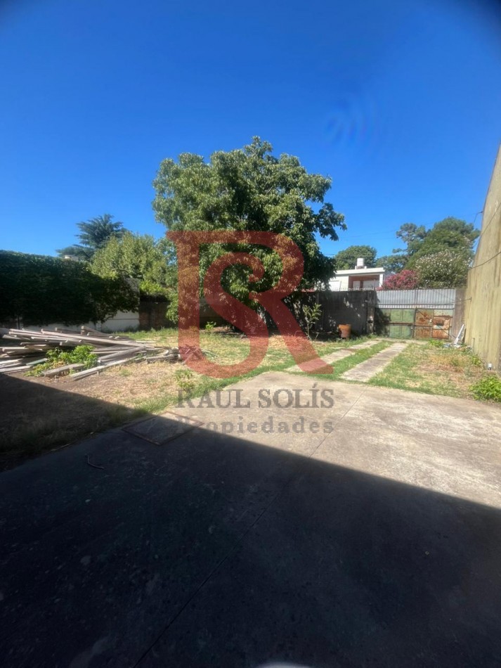 GZ- Galpon de 400 m desarrollado sobre lote de 1300m