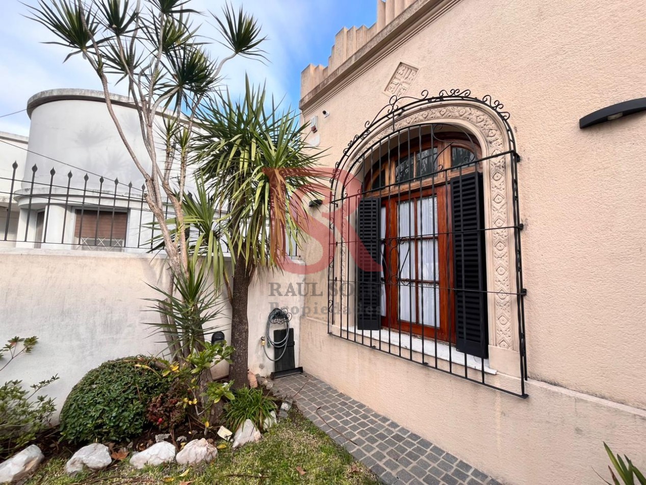 DN - Hermosa casa de 7 ambientes totalmente reciclada a nuevo en venta en Quilmes O