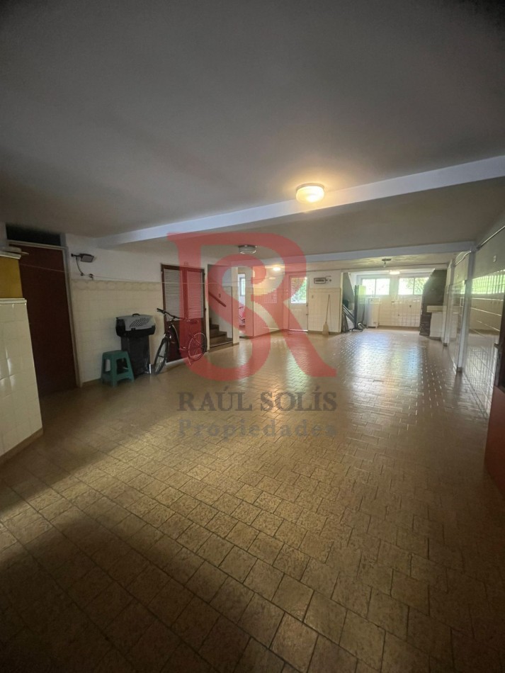 GZ -  Alquiler Casa de Categoria Excelente Ubicacion