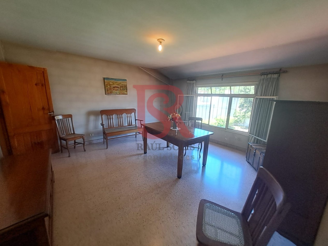 GZ- Imponente Casa en Esquina 