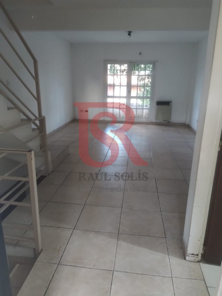 FV Triplex residencial en bernal