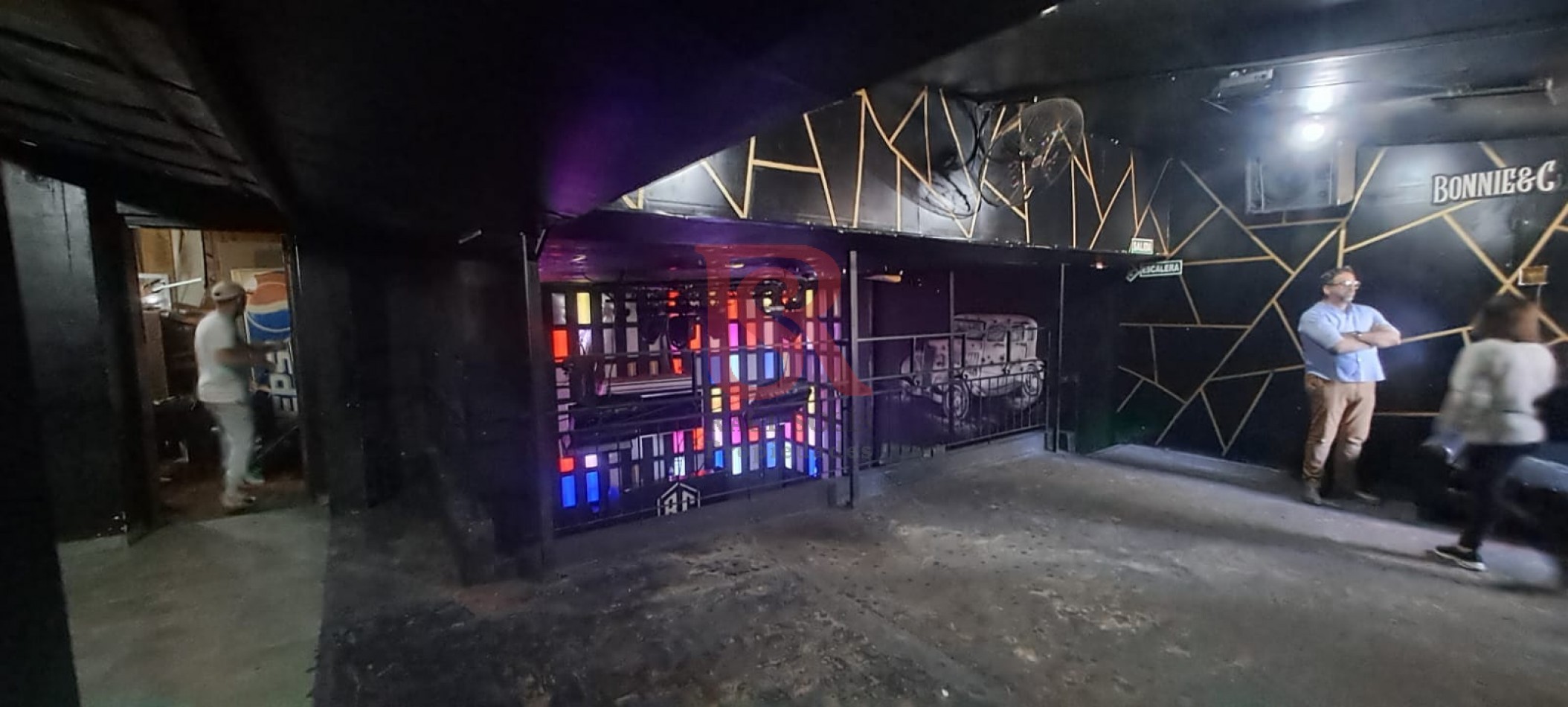 GZ - Local /Bailable/Galgon /Bar/Restaurant  Salon multiples Usos Excelente Ubicacion!!!!