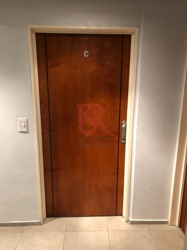 AM. Departamento en Alquiler Dos ambientes con patio - Quilmes