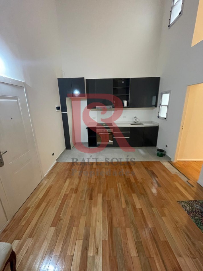 LP - VENTA! Hermoso departamento 3 ambientes en San Telmo