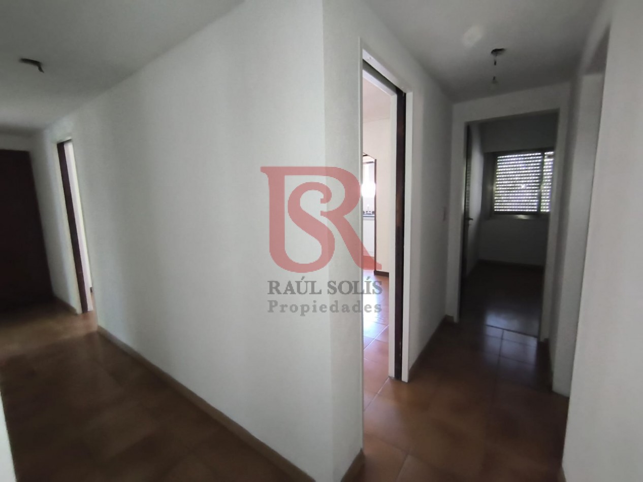 LP - VENTA! Hermoso PH en 1er piso de 4 ambientes con espcio tipo loft, quincho y parrilla en Quilmes 