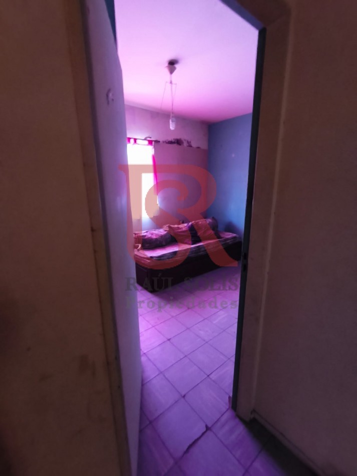 LP - Venta departamento a refaccionar 5 ambientes en Berazategui