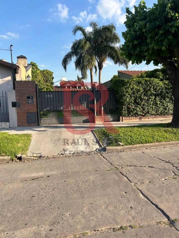 LG, Esplendida casa con 3 dormitorios, muy buena ubicacion