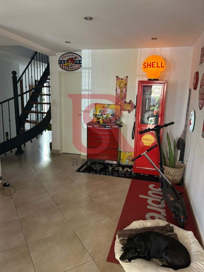 LG, Esplendida casa con 3 dormitorios, muy buena ubicacion