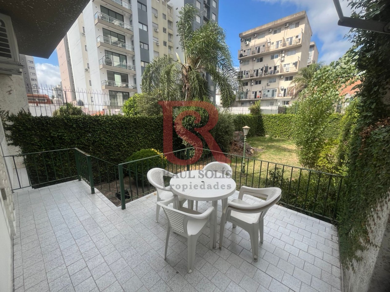 GZ -  Alquiler Casa de Categoria Excelente Ubicacion