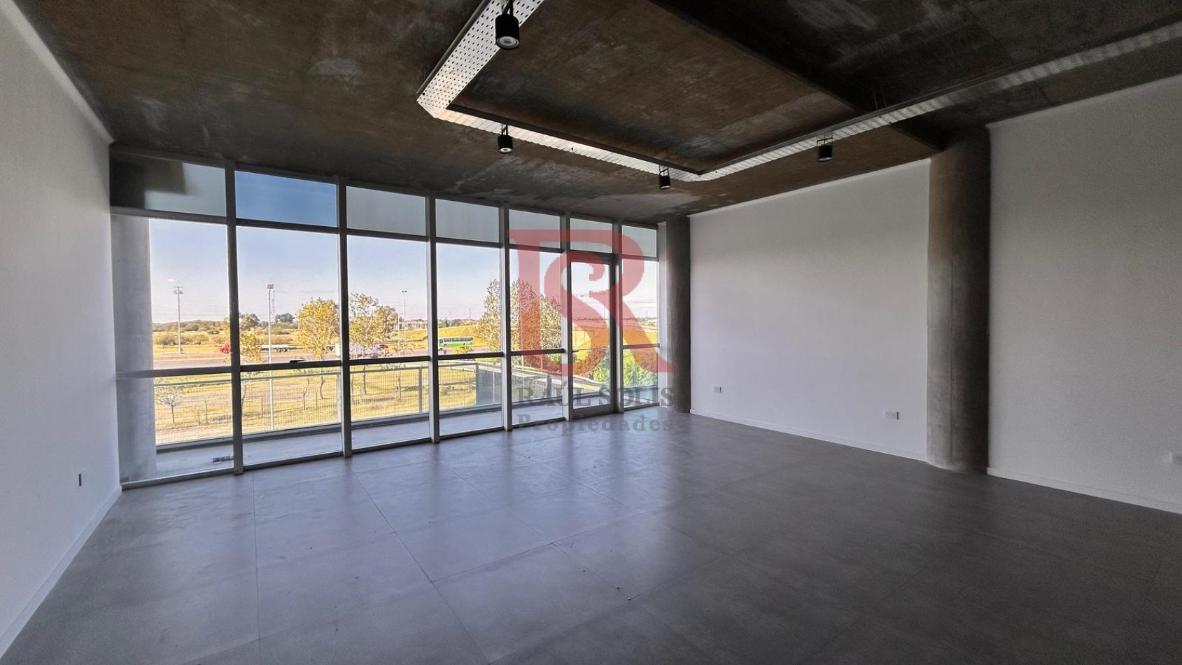 AM-Oficina + Terraza en Bertoia Tower - Polo Hudson