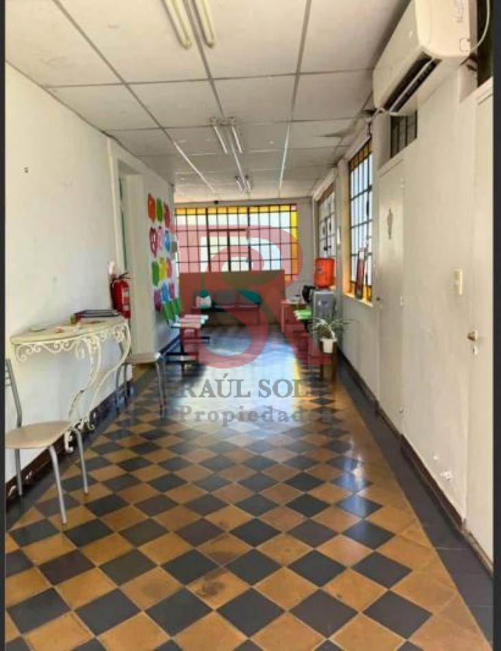 DN - Casa en alquiler sobre dos lotes, apta uso comercial o profesional  en Quilmes Centro 