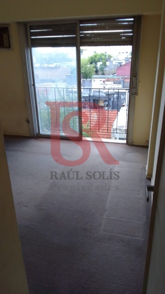 LG - Oportunidad!! dpto de 3 ambientes en excelente ubicacion!! Boedo 510 esquina Manuel Castro Lomas 