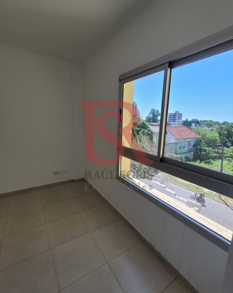 E.S. ALQUILER Departamento 2 ambientes con cochera 