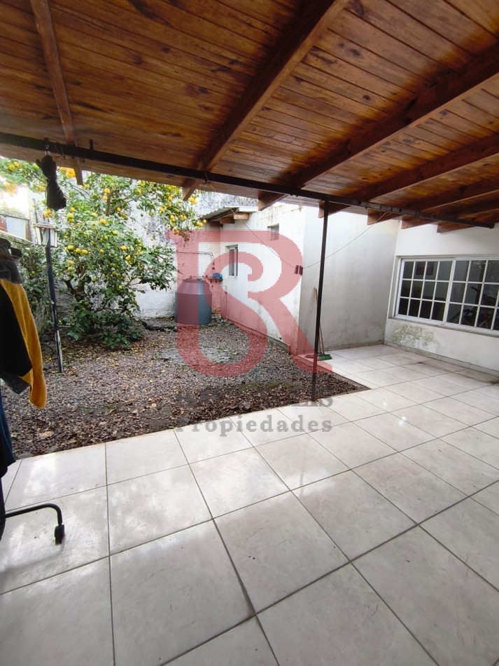 LP - Venta hemosa casa con quincho en Berazategui