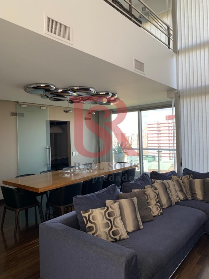 GZ - Penthouse de Excelente Categoria y vista Panoramica 360°