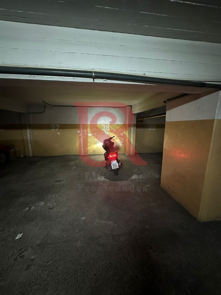 LP - ALQUILER COCHERA EN QUILMES CENTRO