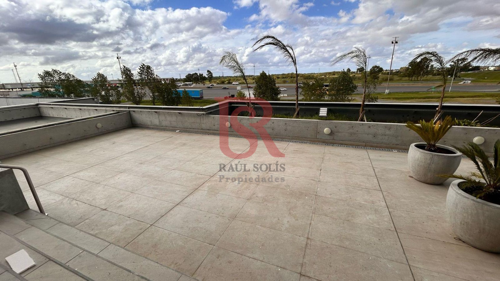AM-Oficina + Terraza en Bertoia Tower - Polo Hudson