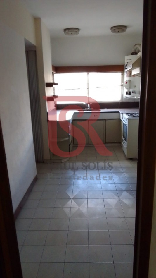 LG Alquiler Departamento de 3 ambientes, en excelente ubicacion. Boedo 510 Lomas de Zamora