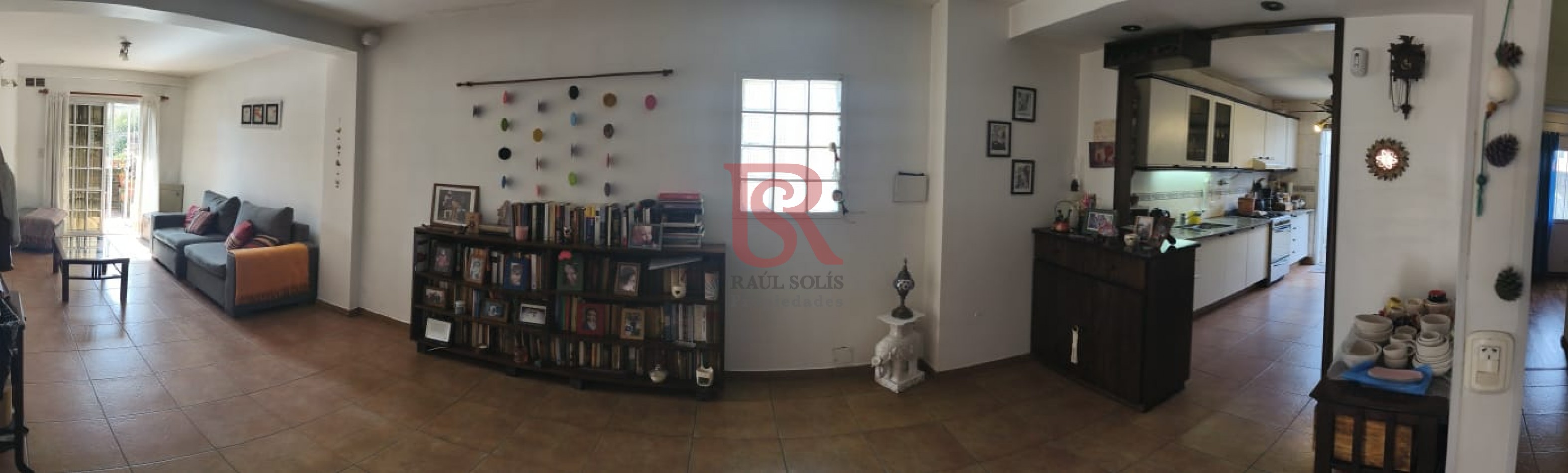  LP (CG) - VENTA! Hermoso departamento con patio interno 3 ambientes en Wilde centro. OPCIONAL: 3 COCHERAS.