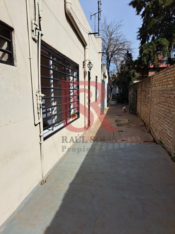 FV-Casa de 4 ambientes refaccionada con patio 