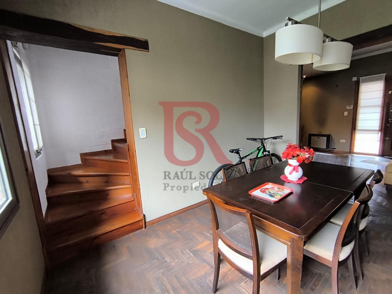 LP - RETASADA Hermosa casa 4 ambientes con quincho, pileta y garaje en Quilmes centro