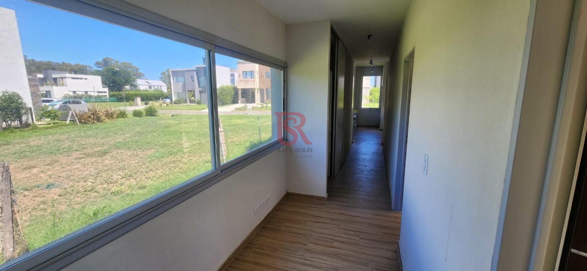 AM- Casa 4 Ambientes La Reserva Hudson en una sola planta con piscina