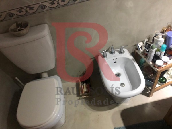 AM- EXCELENTE CASA en VENTA - QUILMES