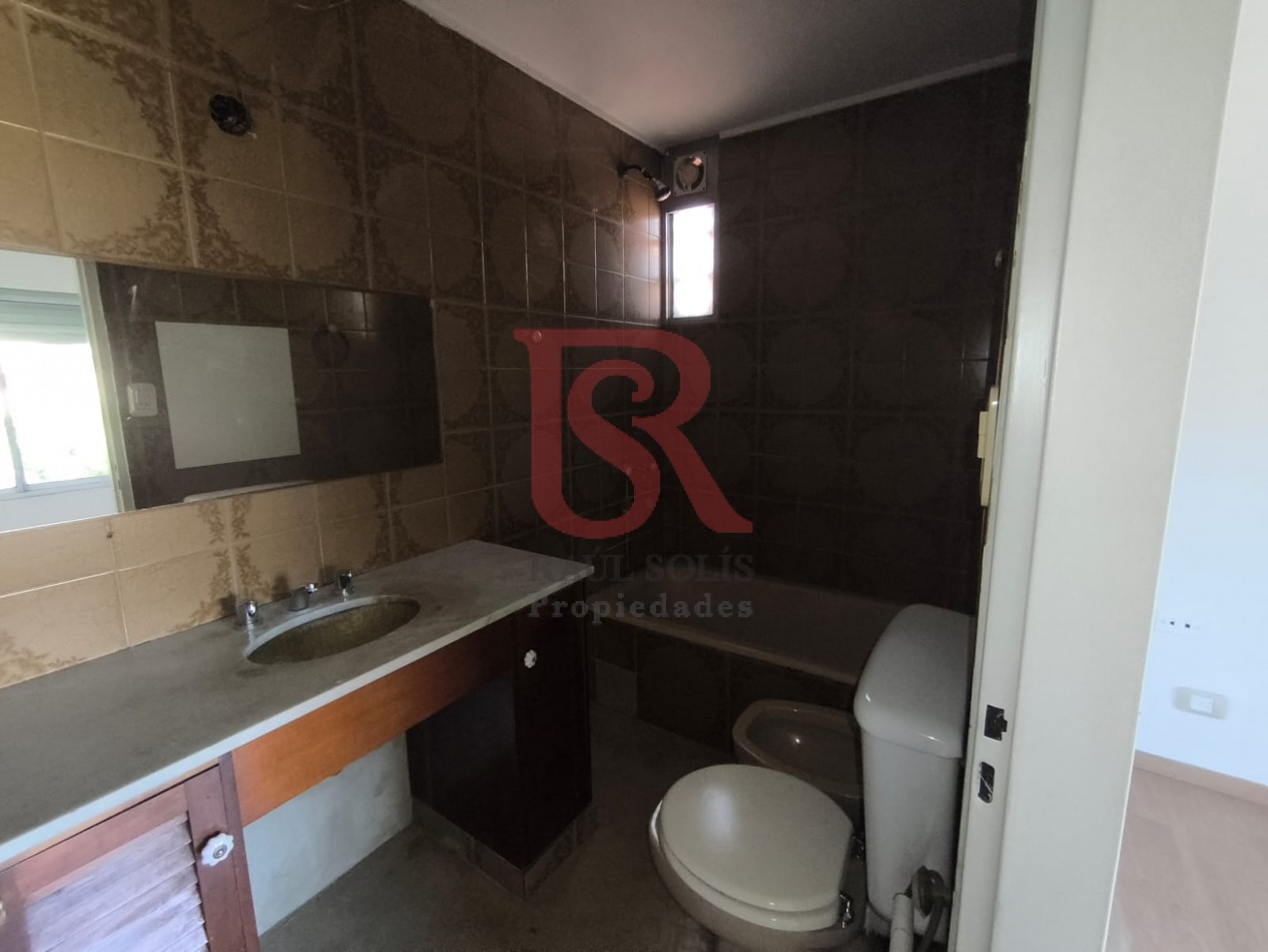 LP - VENTA! Hermoso PH en 1er piso de 4 ambientes con espcio tipo loft, quincho y parrilla en Quilmes 