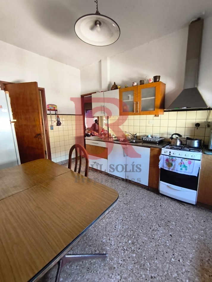 LP - Venta PH multiambiental en primer piso en Bernal