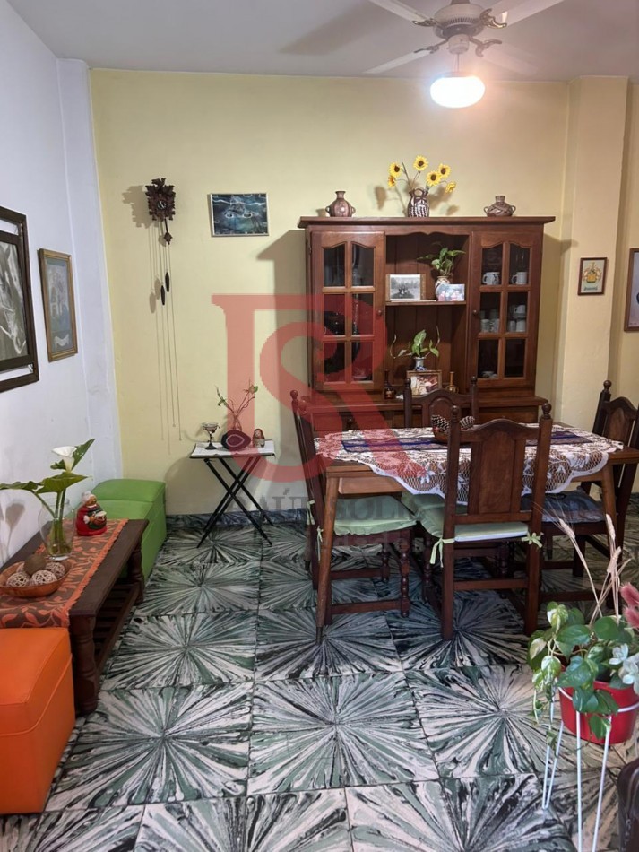 LG Casa en Longchamps amplio parque