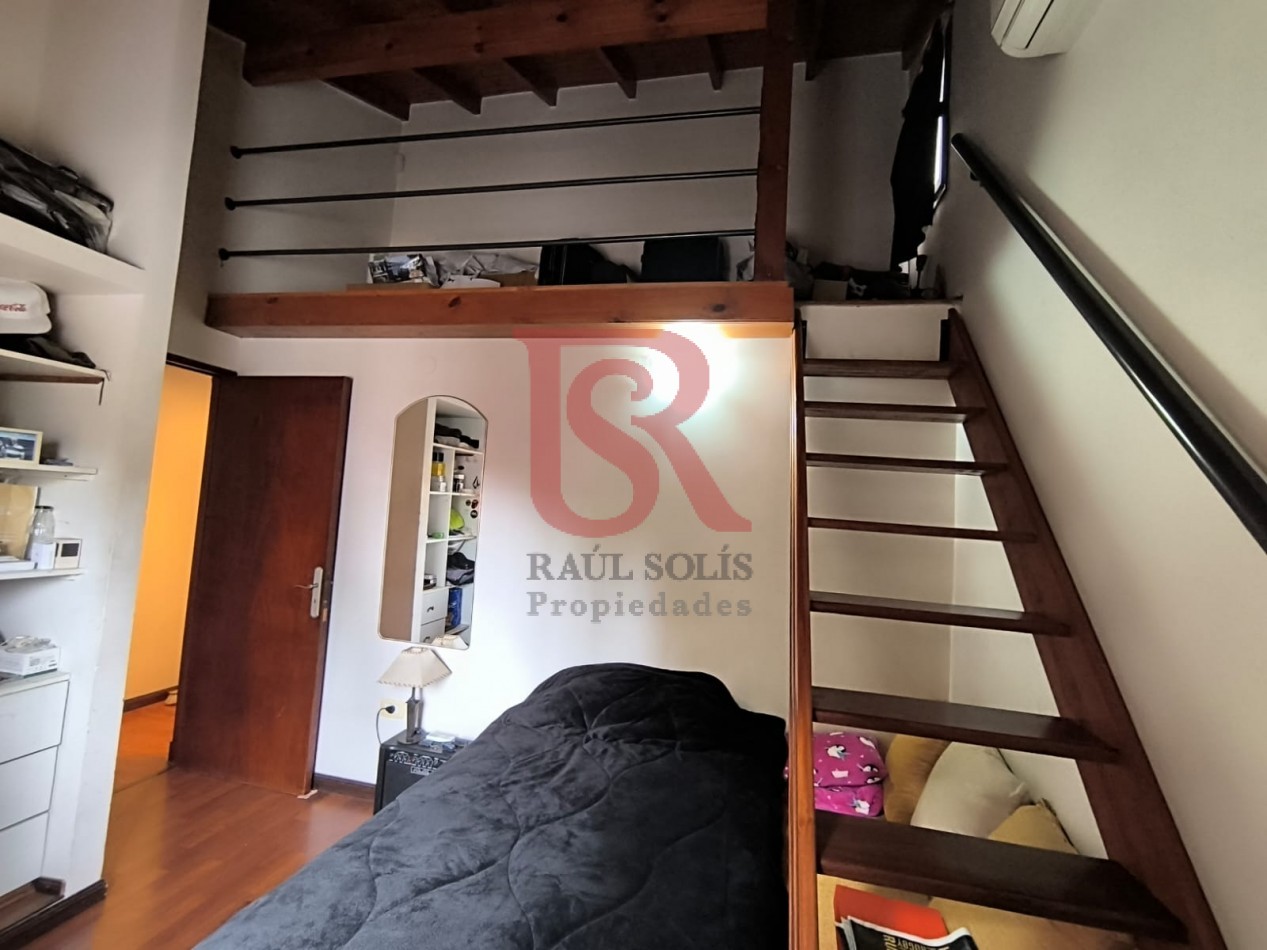 LP - RETASADA Hermosa casa 4 ambientes con quincho, pileta y garaje en Quilmes centro