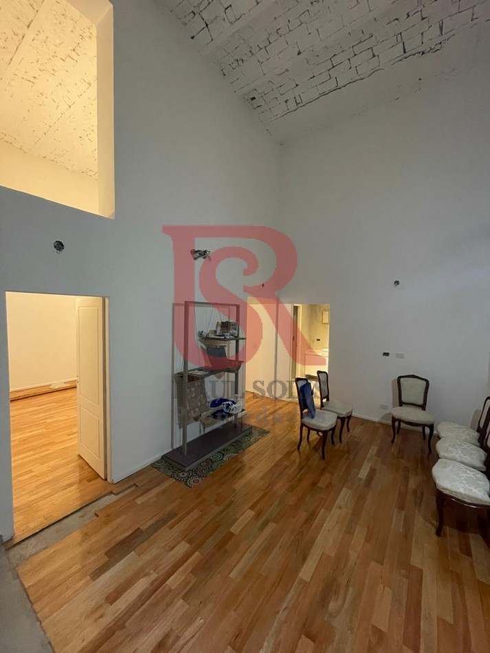 LP - VENTA! Hermoso departamento 3 ambientes en San Telmo