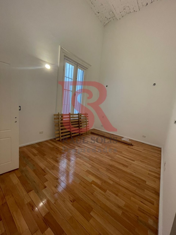 LP - VENTA! Hermoso departamento 3 ambientes en San Telmo