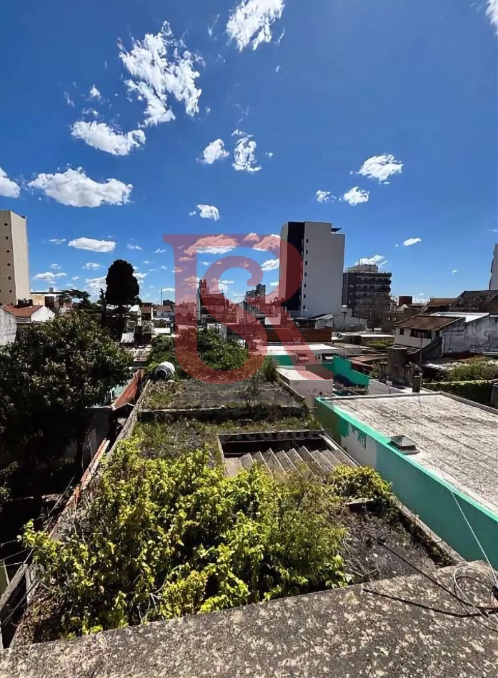 AV- LOTE EN EXCELENTE UBICACION 