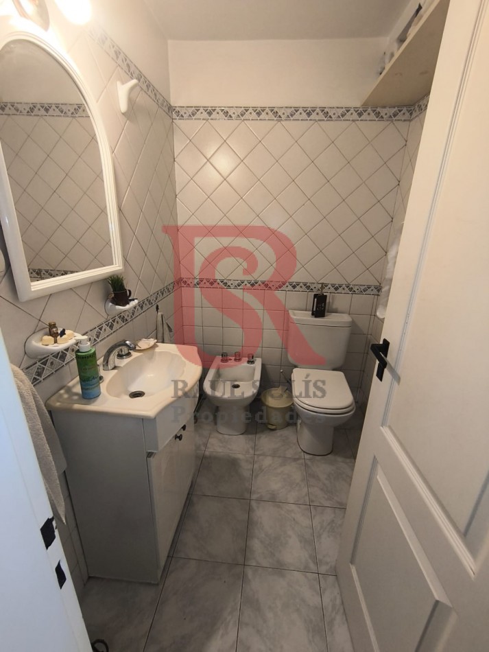  LP (CG) - VENTA! Hermoso departamento con patio interno 3 ambientes en Wilde centro. OPCIONAL: 3 COCHERAS.