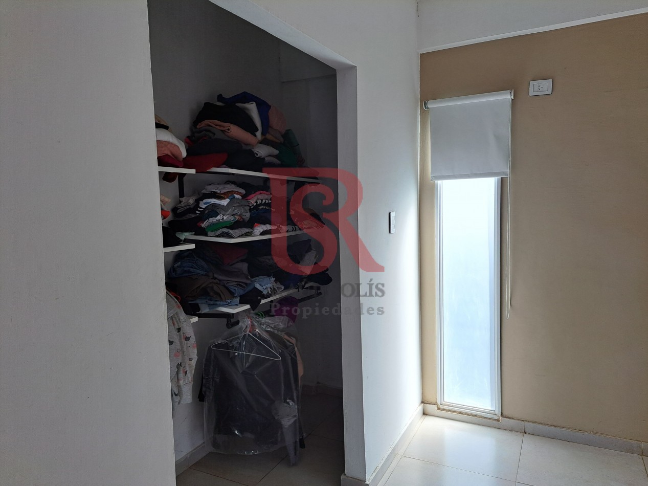 FV-Casa de 4 ambientes refaccionada con patio 