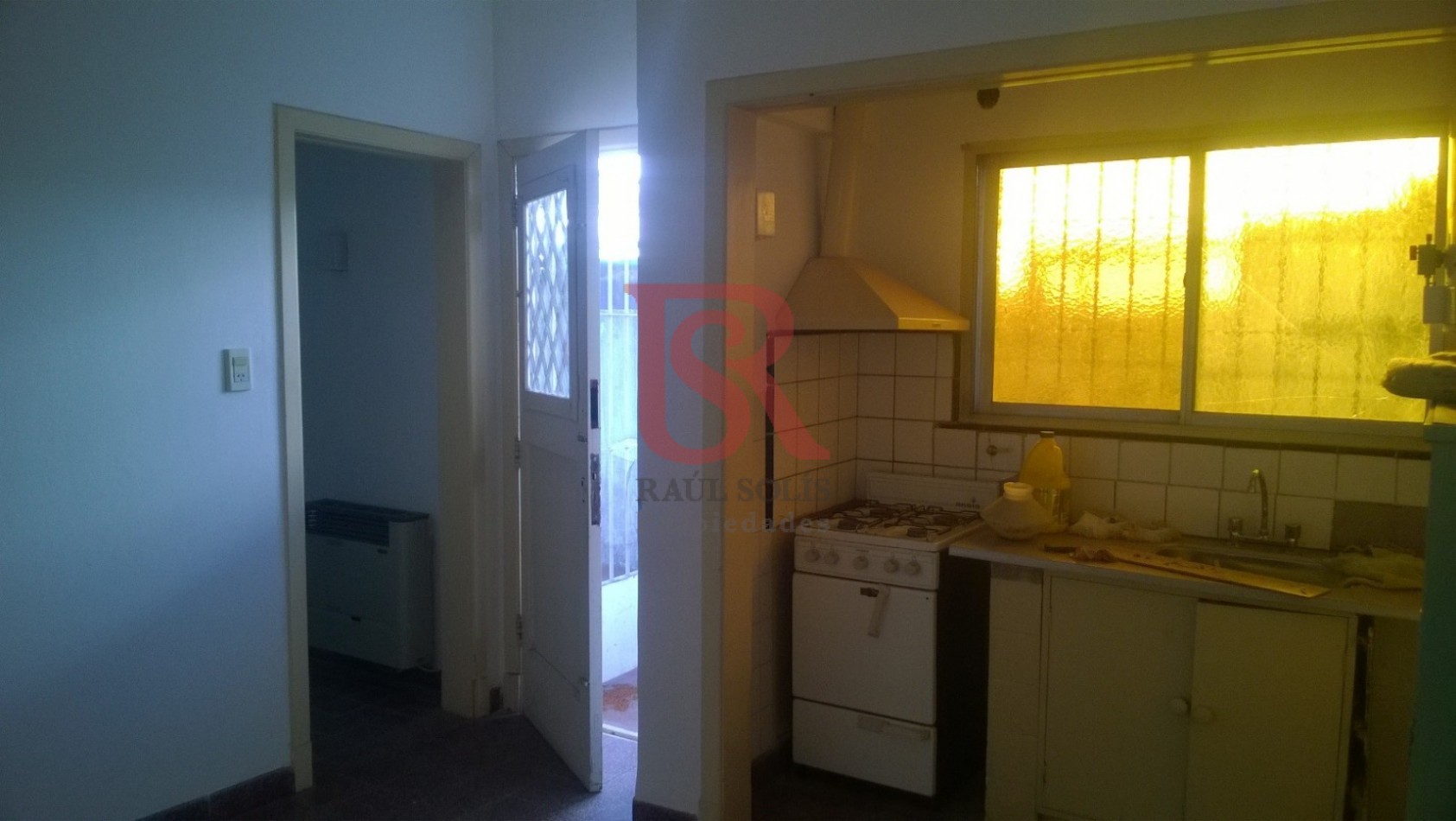 FV  Ph 2 ambientes en alquiler sobre calle Uriburu esquina Brandsen 