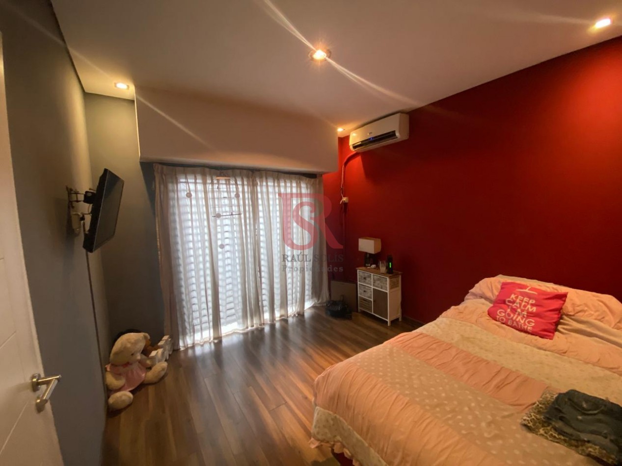 AM - Casa en Venta en tres plantas - Ideal inversores