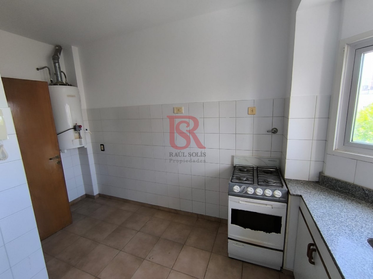 RS - Departamento 2 ambientes en una inmejorable ubicacion. Apto credito!