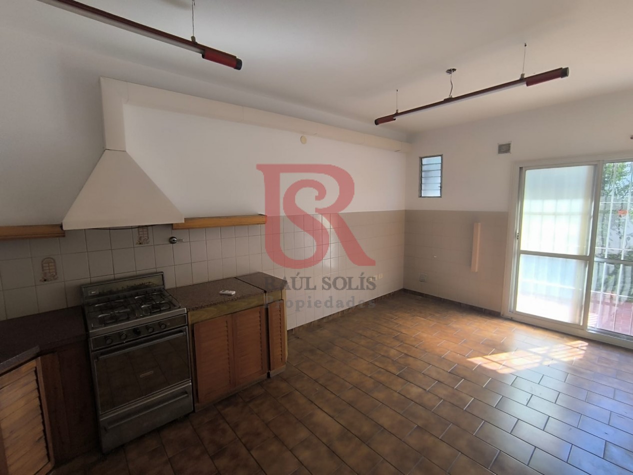 LP - Venta duplex 3 ambientes con cochera en Quilmes
