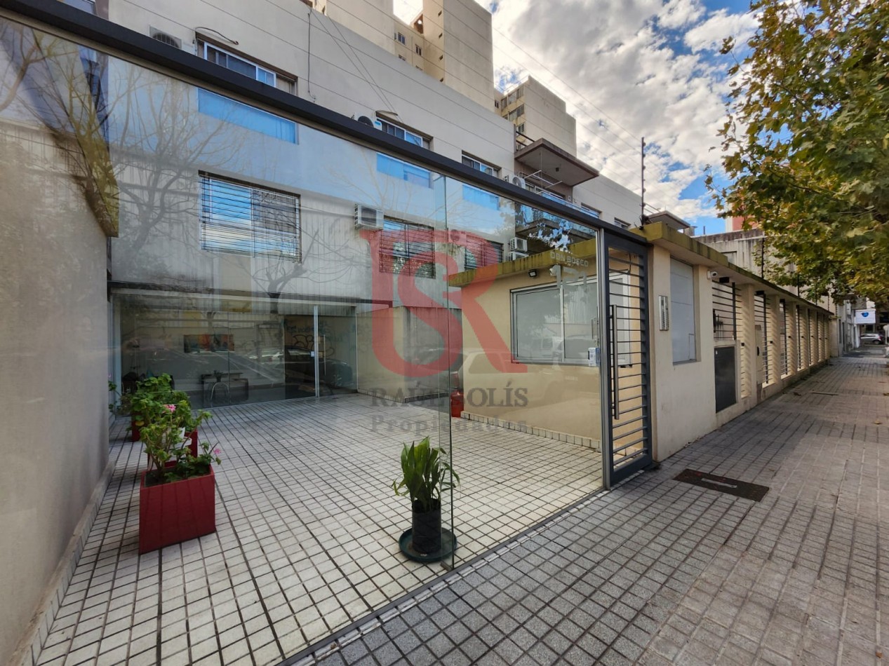 GZ - Alquiler departamento tres ambientes dos cocheras