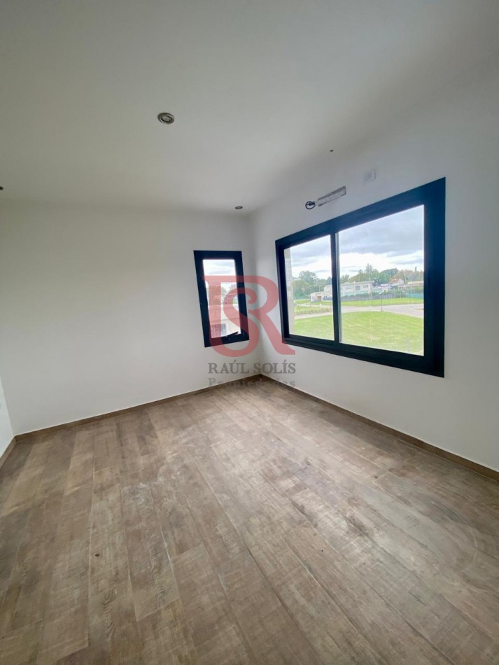 Am- Impecable Casa en Alquiler