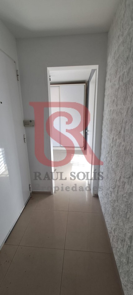 Gz - Precioso tres ambientes con cochera 