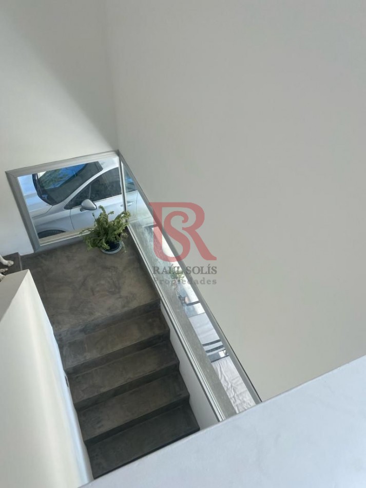 GV. Venta y Alquiler casa 7 ambientes en Hudson Park